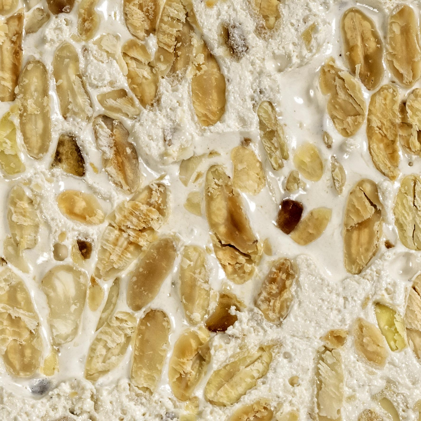 Torrone morbido con mandorle - 100gr